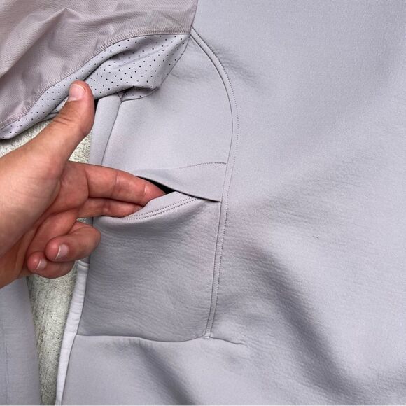 Nike Drifit Running Division Crew Neck Training Top women’s Small - Picture 6 of 10